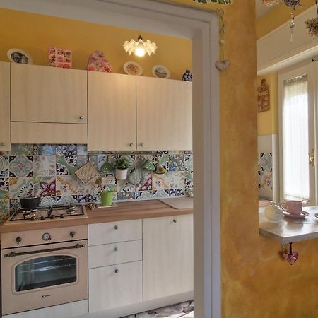 Villa Le Fate Dimora Di Charme Con Piscina Lazise Exterior photo