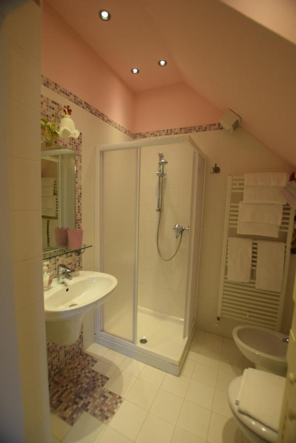 Villa Le Fate Dimora Di Charme Con Piscina Lazise Exterior photo